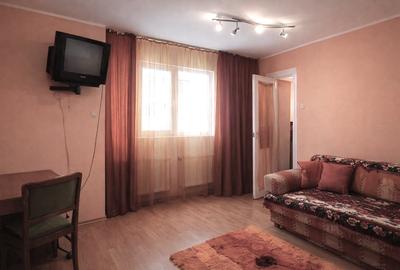 Apartament cu 2 camere decomandat în Micro 20 - 2