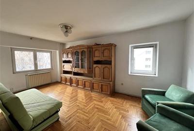 Apartament 3 camere, 2 bai , intrare Racadau - 1