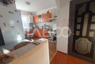 Apartament 2 camere zona 13 Decembrie 49 mp utili +3 mp balcon - 6
