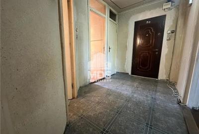 Decomandat cu central #259; la etaj 2 Bucovina - 4