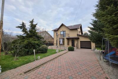 Casă cu 4 camere în Strejnicu - 2