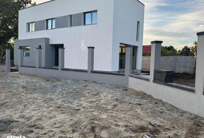 Casă cu 5 camere cu Teren 445 Mp în Cumpăna - 8