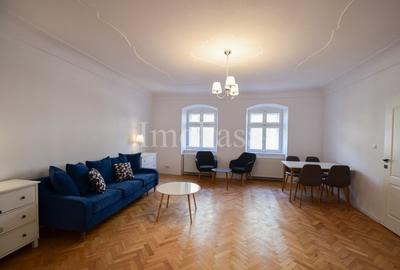 Apartament cu 2 camere decomandat, mobilat în Ultracentral
