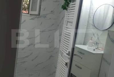 Apartament cu 2 camere în Micro 4 - 1