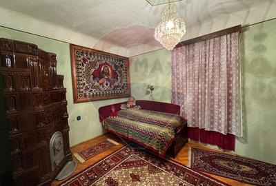 Casa cu 10 camere - ideala pentru pensiune, gradinita sau pt. locuit - 5