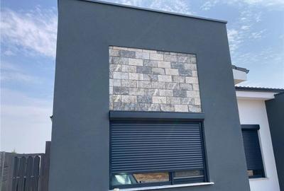 Duplex cu 4 camere cu Canalizare în Moșnița Veche - 3