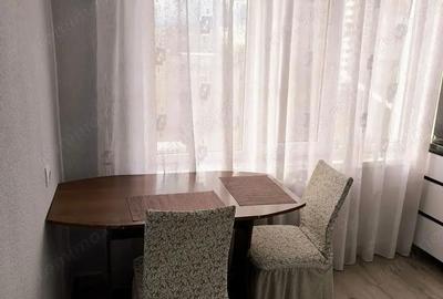 Garsonieră în Girocului