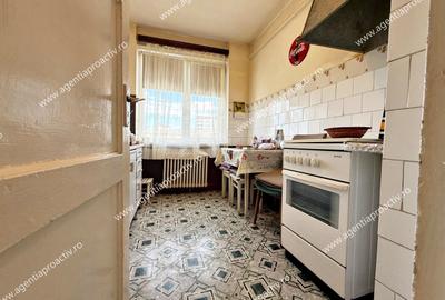 Apartament cu 3 camere decomandat în Central - 5