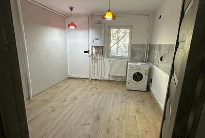 Apartament cu 2 camere decomandat în Mioriței - 2