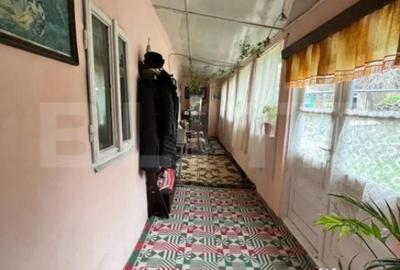 Casă cu 4 camere cu Teren 4600 Mp în Central - 10