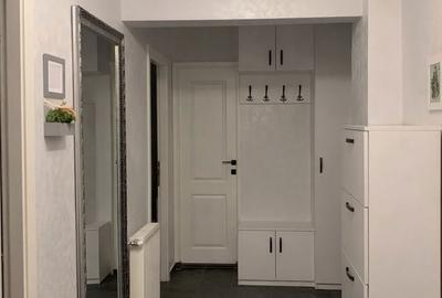 Apartament cu 3 camere decomandat în Traian - 1