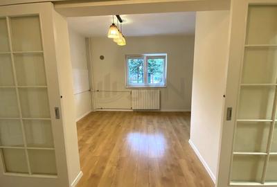 Apartament cu 2 camere decomandat în 13 Septembrie