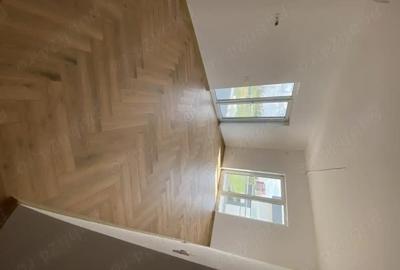 Apartament cu 3 camere în Torontalului - 11
