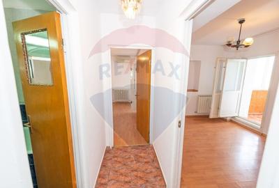 Apartament 3 camere + boxa de vanzare, Panduri, Marriott, 4 balcoane - 11