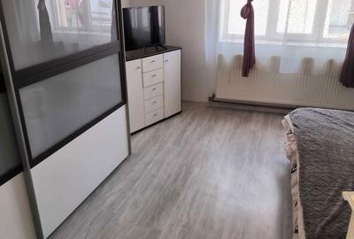 Casă cu 4 camere în Tinca