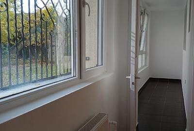 Apartament cu 2 camere semidecomandat în Obor