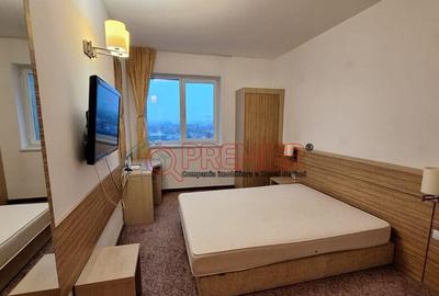 Apartament cu 3 camere decomandat în Vitan