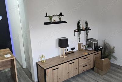 Spațiu comercial, de 10,000 mp, în Central - 1