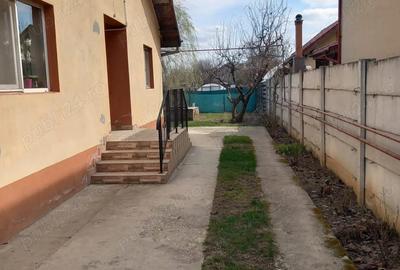 Casă cu Teren 1004 Mp în Central - 3