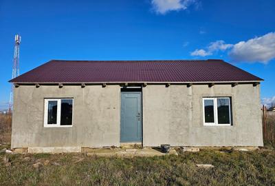 Casă cu 3 camere în Roșu - 3