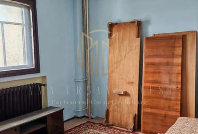 Apartament cu 4 camere decomandat în Pantelimon - 11