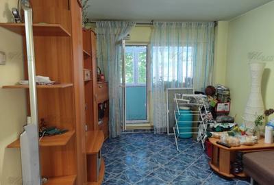 3 Camere an 1984 etaj 1 Bdul Chisinau Cernauti Basarabia Comision 0% cumparator - 3