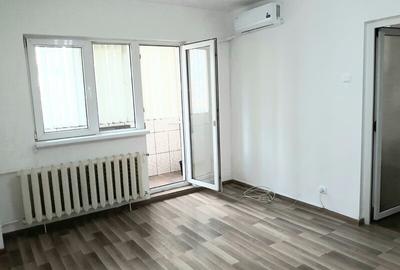 Apartament cu 2 camere semidecomandat în Moșilor - 1