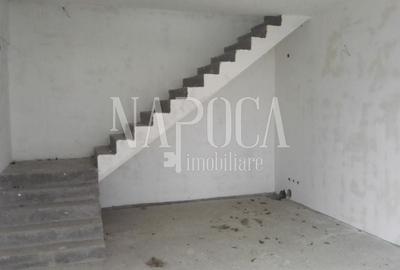 Casă individuală cu 7 camere cu Canalizare în Dâmbul Rotund - 1