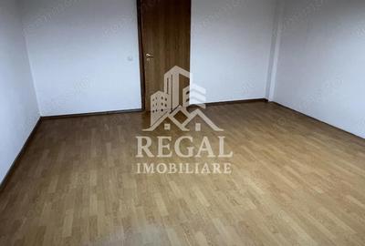 Spațiu comercial, de 25 mp, în Depozitelor - 10