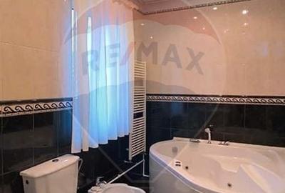 Casa cu piscina de vanzare in zona Piata Centrala Galati Casa cu piscina de vanzare in zona Piata Centrala Galati - 14