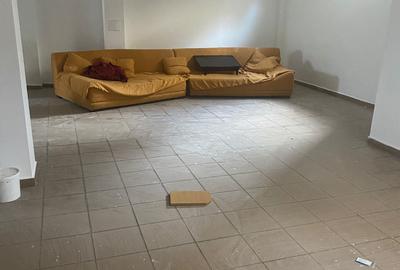 Casă cu 14 camere cu Teren 360 Mp în Central - 17