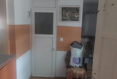 Casă individuală cu 7 camere cu Teren 660 Mp în Palazu Mare - 6