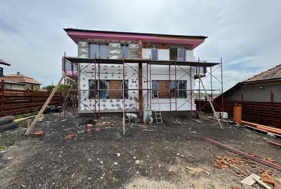 Duplex de vanzare, 120 mp,+332 mp. curte, sat Tureni, 159900 Eur - 2