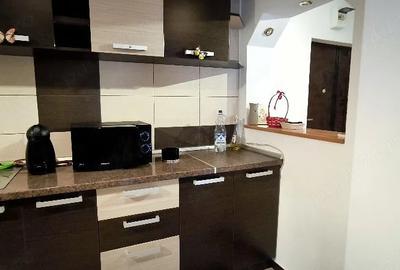 Apartament cu 2 camere decomandat în Calea București - 17