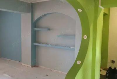 Apartament de vanzare 3 camere central decomandat - 2