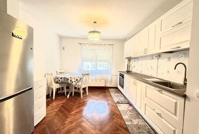 Apartament cu 2 camere decomandat în Decebal - 1