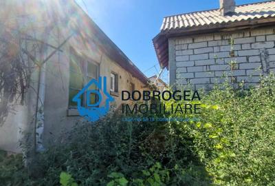 ZONA CENTRALA- CASA BATRANEASCA, TEREN 490 MP, DESCHIDERE 2 - 7