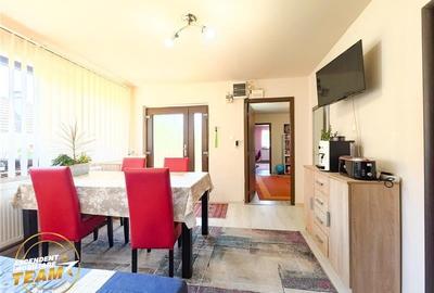 Casa luminoasa de 107 mp, 1.000mp teren, 250 m de izvorul cu apa minerala, zona - 9