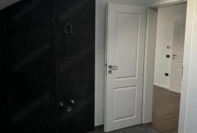 Casă cu 5 camere în Moșnița Nouă - 4