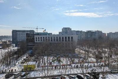 Apartament cu 3 camere decomandat în Obor - 1