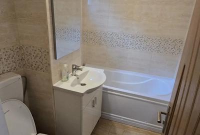 Apartament cu 2 camere decomandat în Casa de Cultură - 3