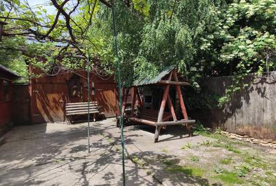 Casă cu 4 camere cu Teren 700 Mp în Zărnești - 7