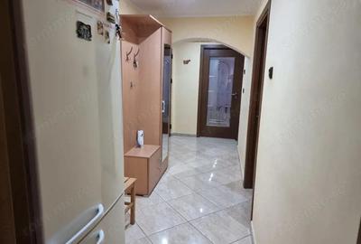 Apartament 2 camere Str. 1 Decembrie - 3