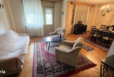 Apartament cu 3 camere în Sub Arini