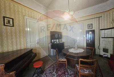 Casa de vanzare zona 0 - 5