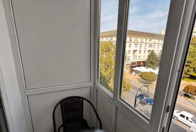 Apartament cu 2 camere decomandat, 50 mp,ultracentrala, zon - 1
