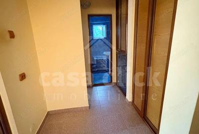 Apartament 2 camere decomandat, etaj 2, Micro 16 zona lini?tita, semimobilat - 3