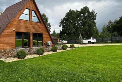 Casă cu Teren 3000 Mp în Bran - 1