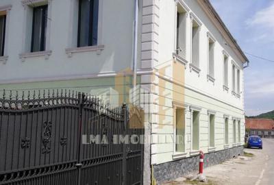 Casa,vila complet renovata central Sanpetru Brasov - 4