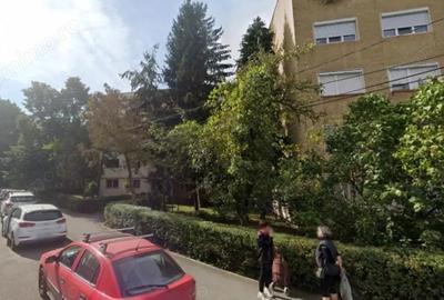 Cota de 4/8 din apartament 3 camere loc. Orastie, Jud Hunedoara - 2